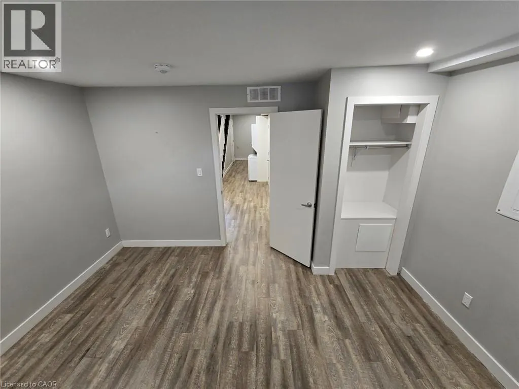 102 WELLINGTON Street N Unit# 1, #1