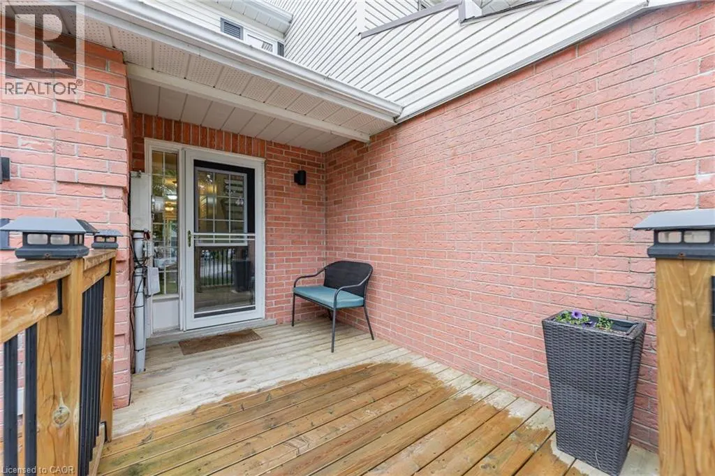 21 GRAYSTONE Court