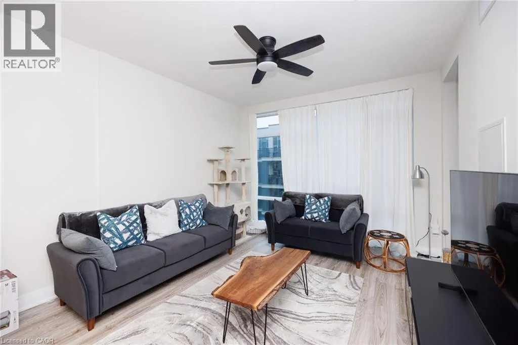 16 CONCORD Place Unit# 439, #439