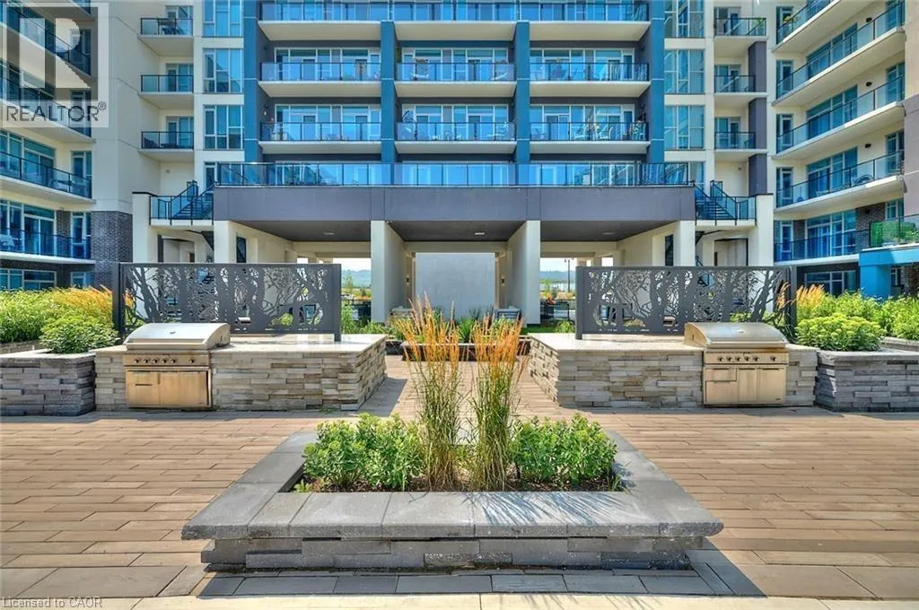 16 CONCORD Place Unit# 439, #439