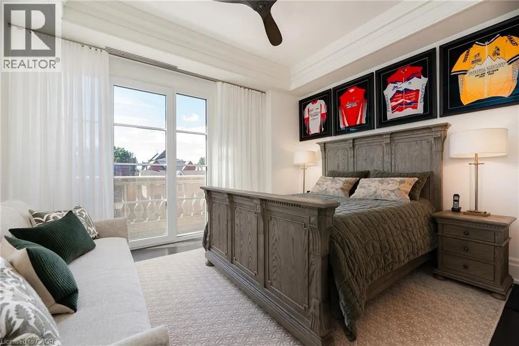 300 RANDALL Street Unit# 212, #212
