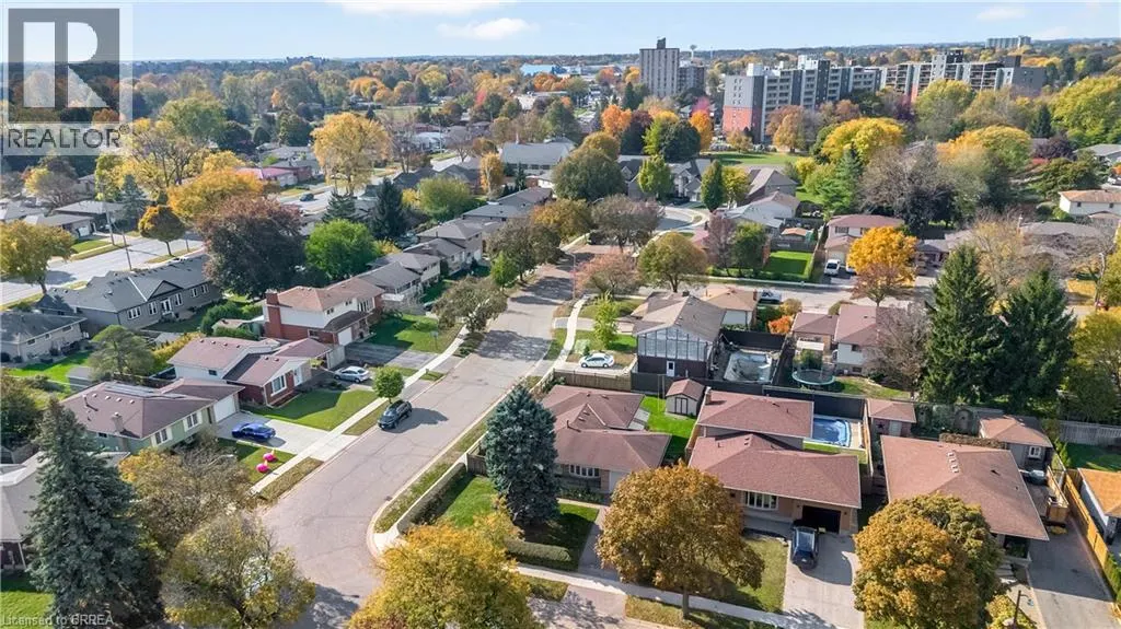 14 BURDOCK Boulevard