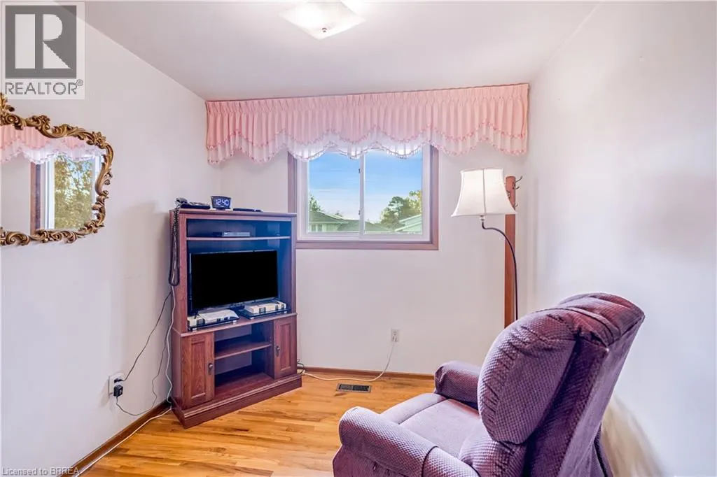 14 BURDOCK Boulevard