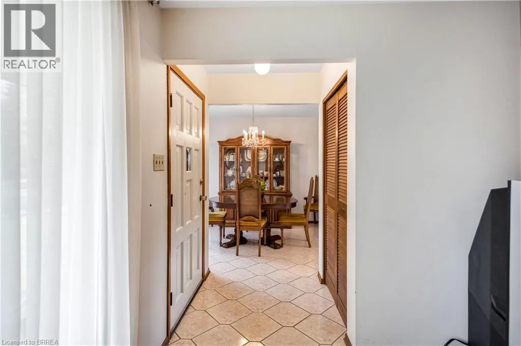 14 BURDOCK Boulevard