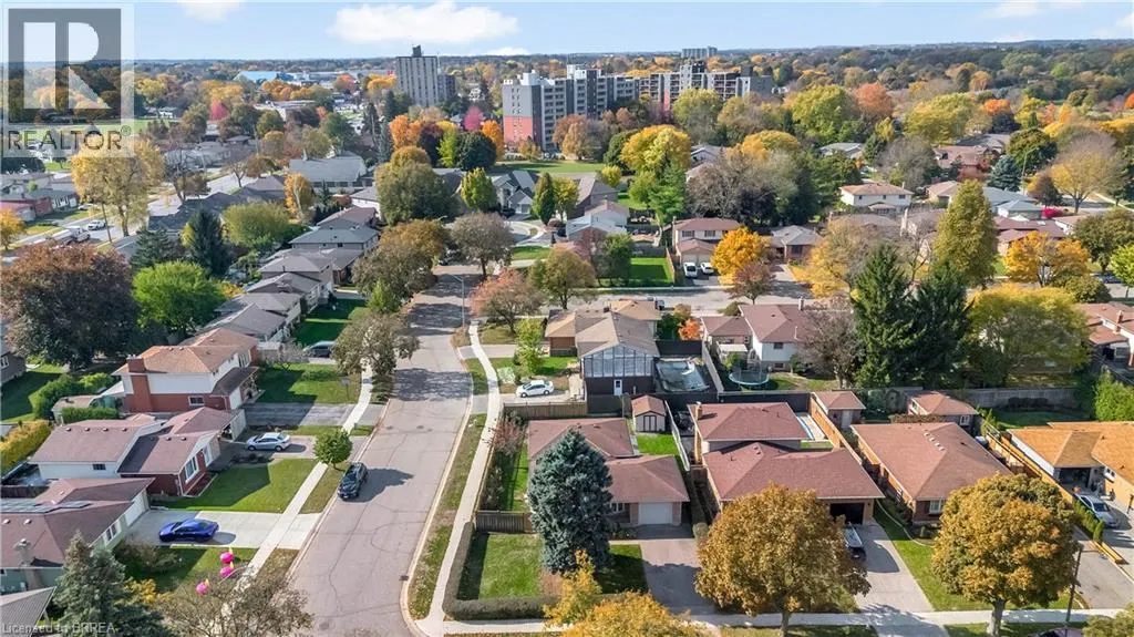 14 BURDOCK Boulevard