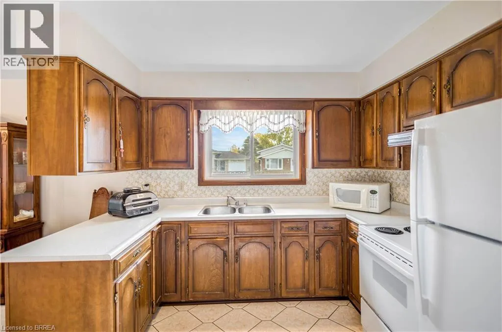 14 BURDOCK Boulevard