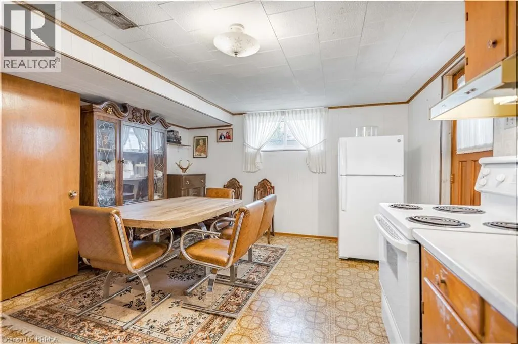 14 BURDOCK Boulevard