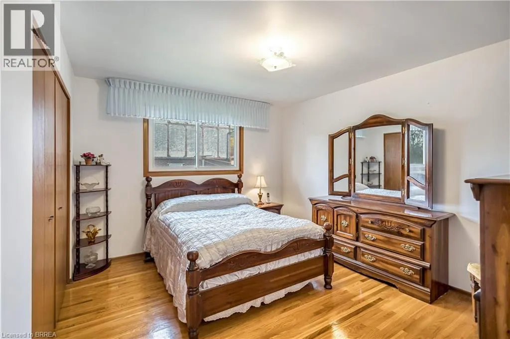 14 BURDOCK Boulevard