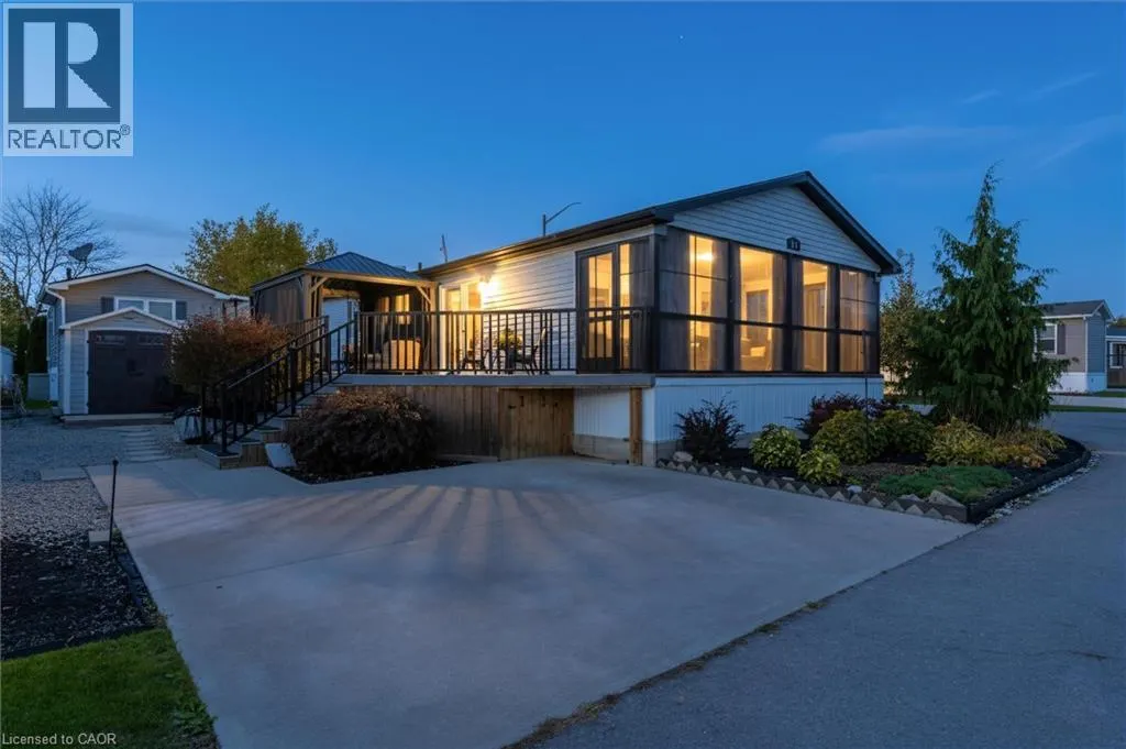 4449 MILBUROUGH Line Unit# 17 Ash, #17 Ash