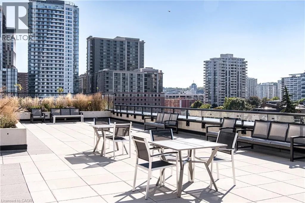 15 QUEEN Street S Unit# 401, #401