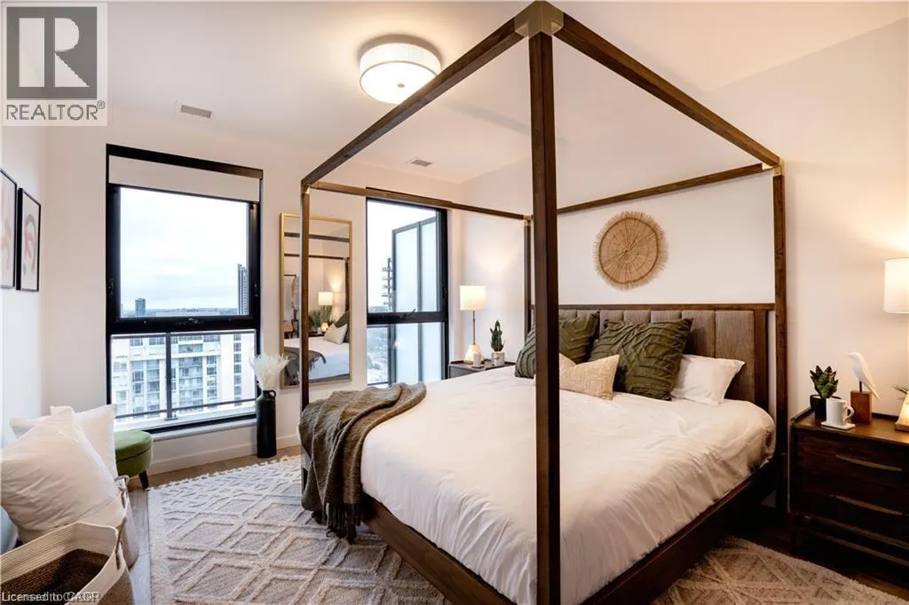 181 KING Street S Unit# 1814, #1814