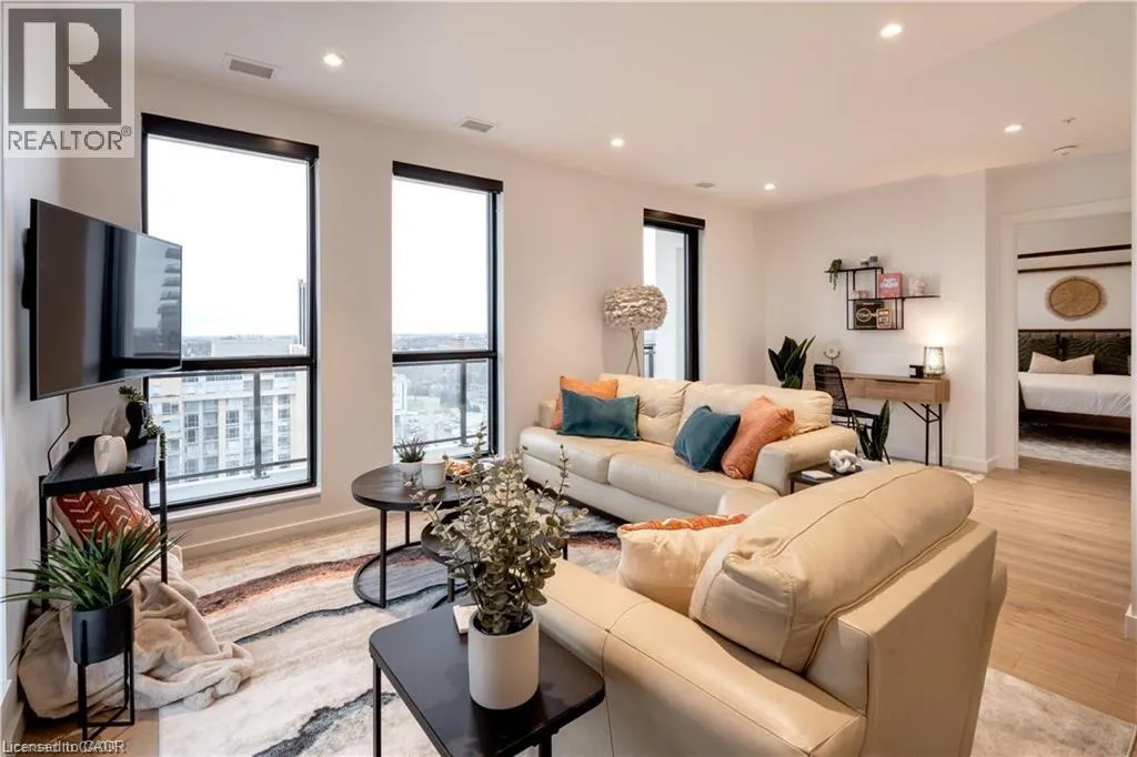 181 KING Street S Unit# 1814, #1814