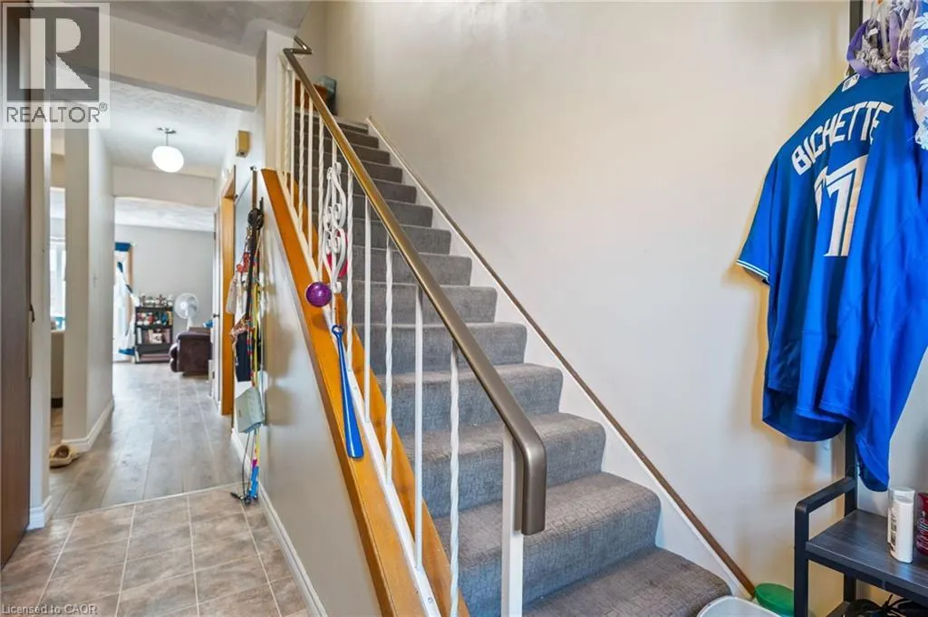 10 MONTCLAIR Crescent Unit# 5, #5