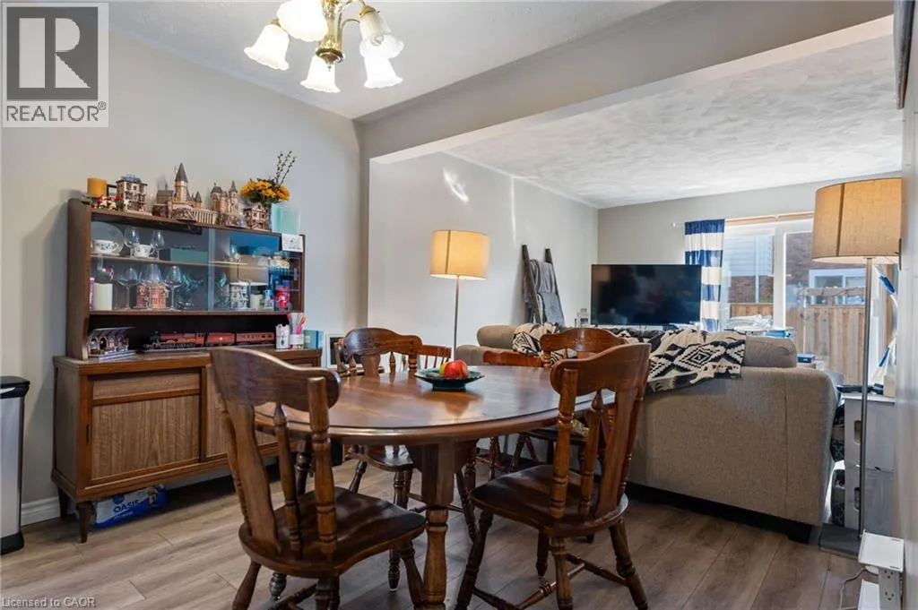 10 MONTCLAIR Crescent Unit# 5, #5