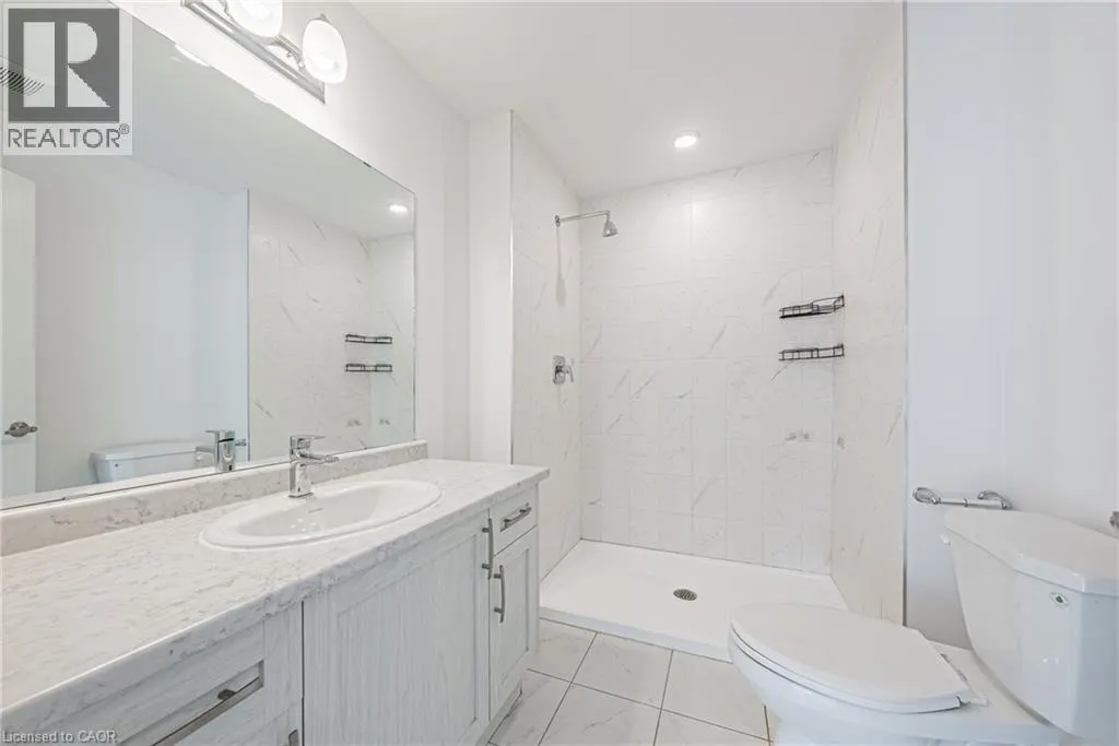461 BLACKBURN Drive Unit# 5, #5