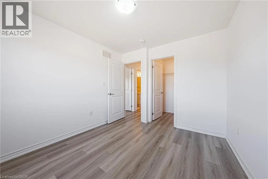 461 BLACKBURN Drive Unit# 5, #5