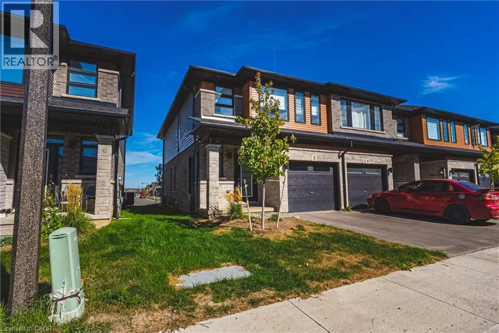 461 BLACKBURN Drive Unit# 5, #5