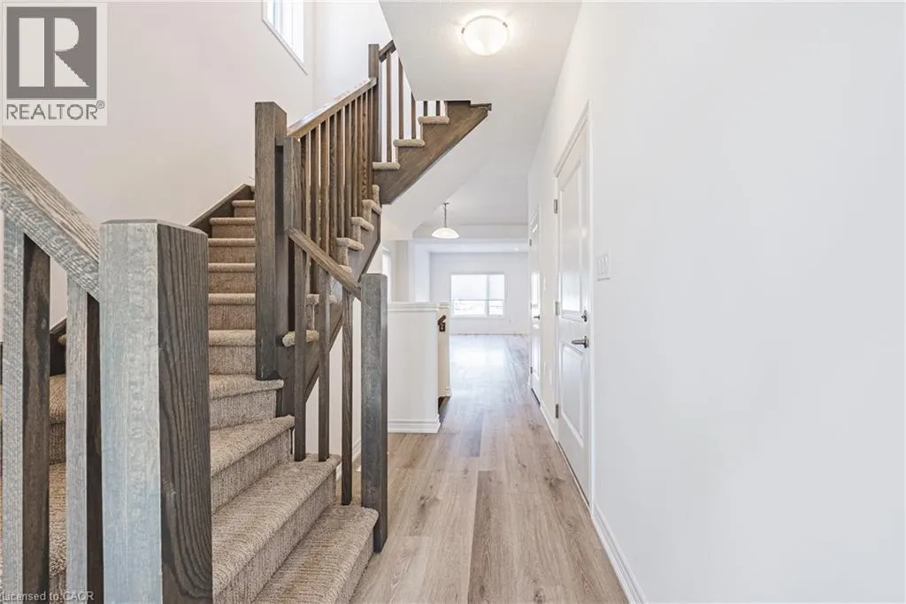 461 BLACKBURN Drive Unit# 5, #5