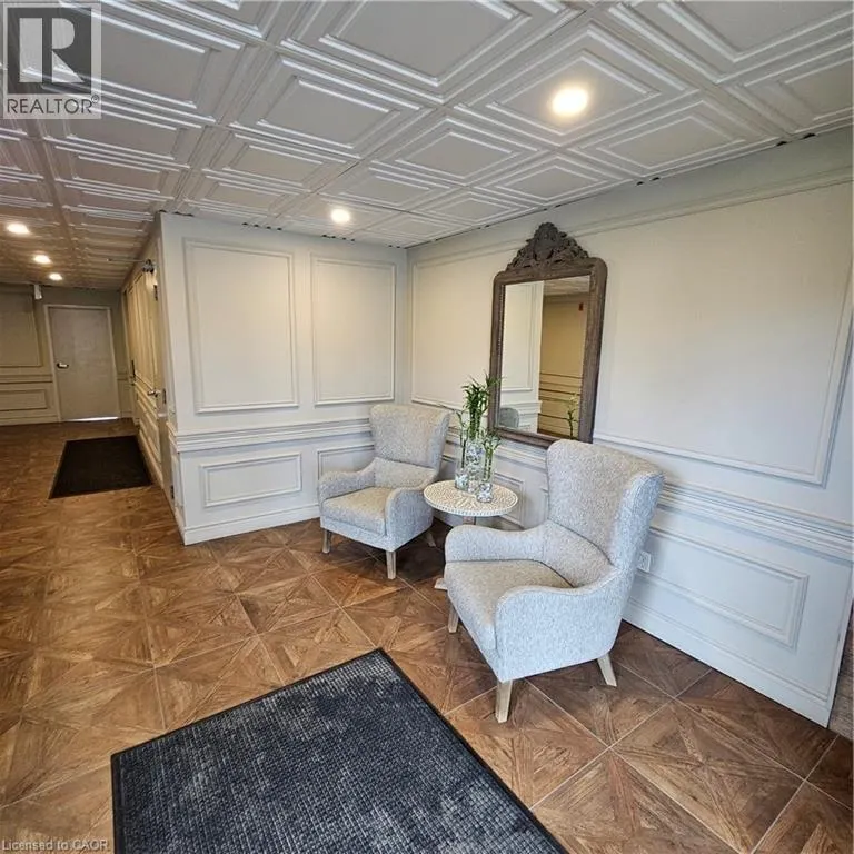 345 BRIARMEADOW Drive Unit# 101, #101