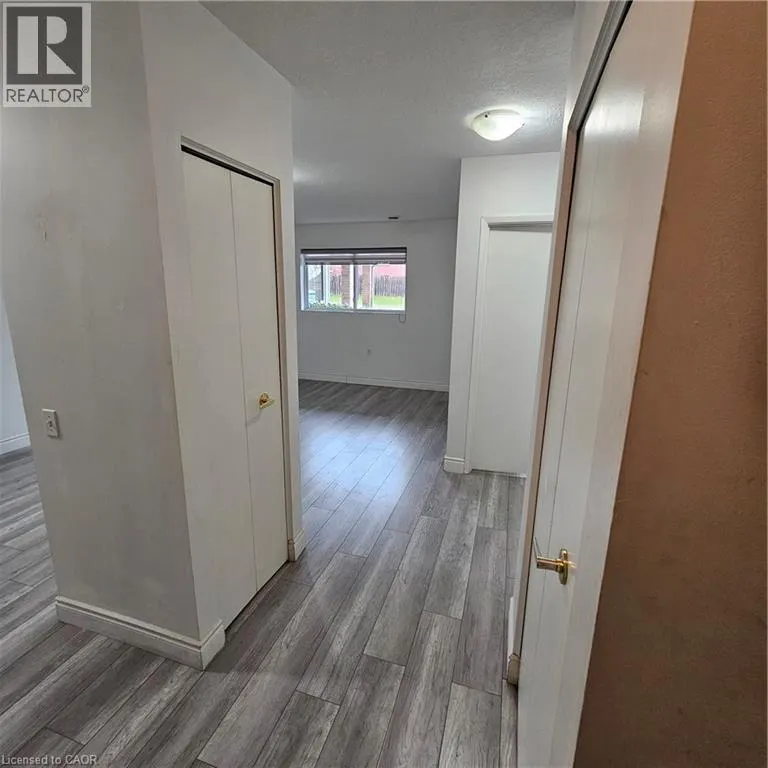 345 BRIARMEADOW Drive Unit# 101, #101