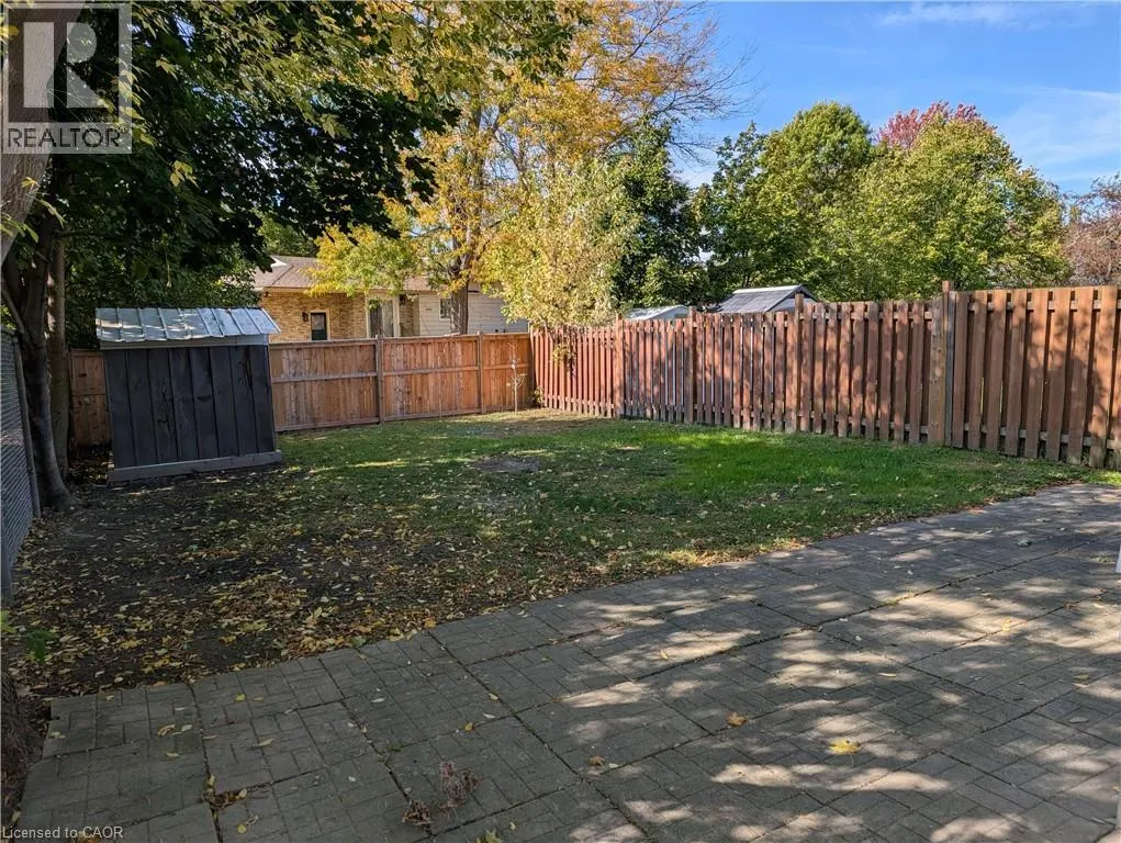 4933 KENTUCKY Court