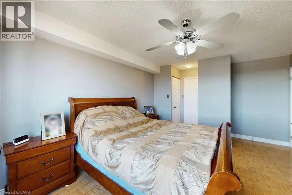 432 MAIN Street Unit# 1002, #1002
