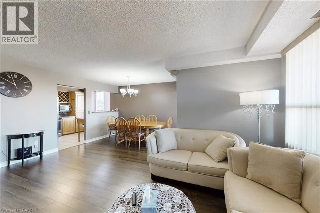 432 MAIN Street Unit# 1002, #1002