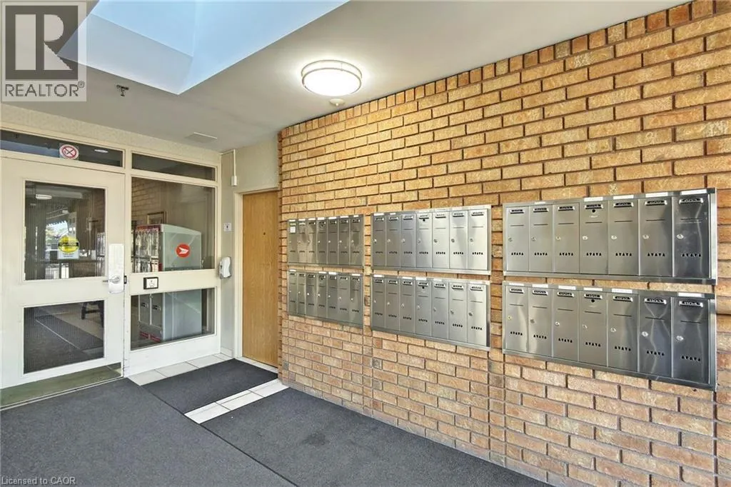 432 MAIN Street Unit# 1002, #1002