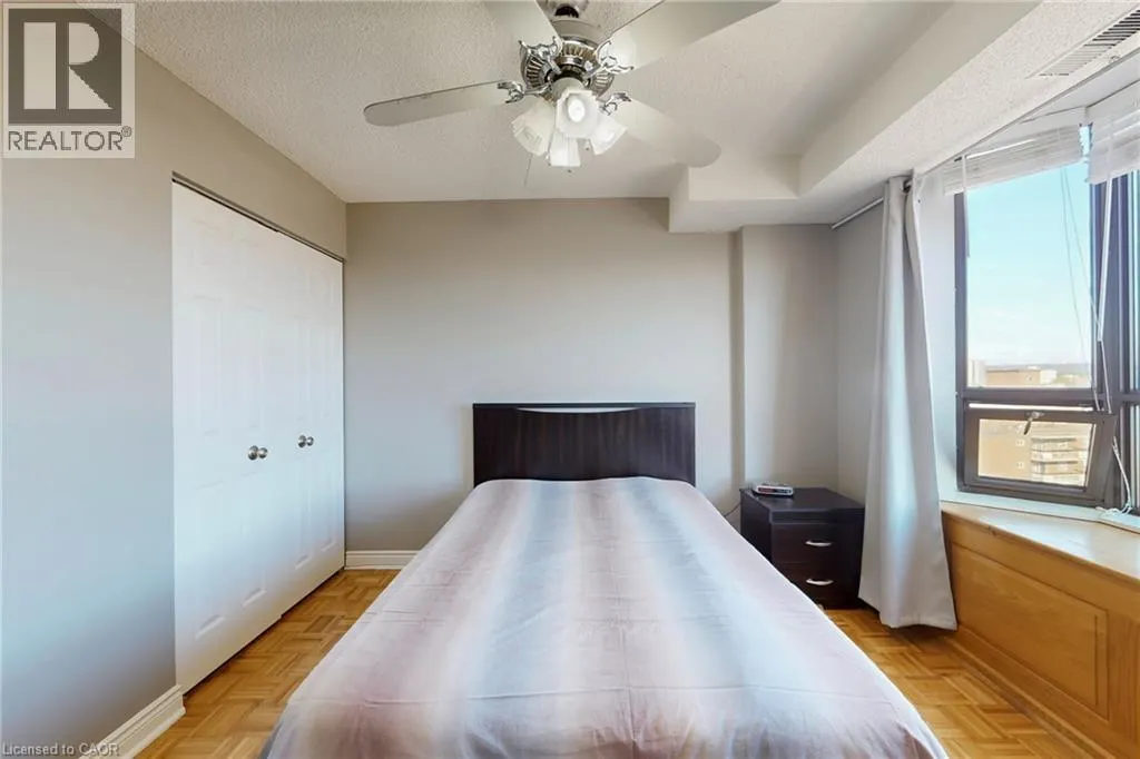 432 MAIN Street Unit# 1002, #1002
