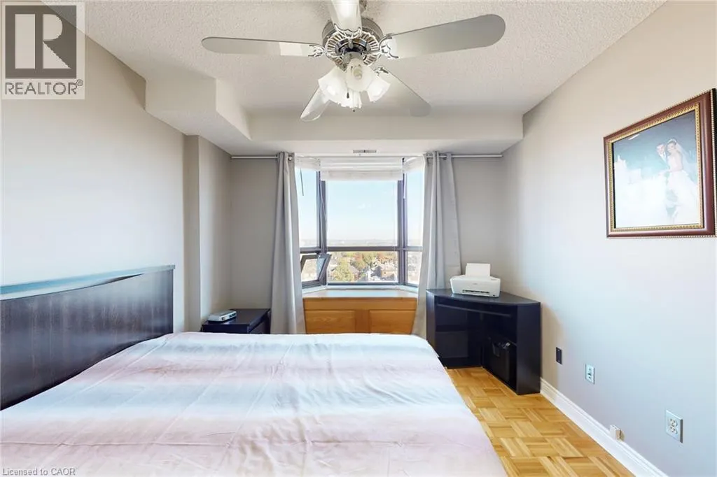432 MAIN Street Unit# 1002, #1002