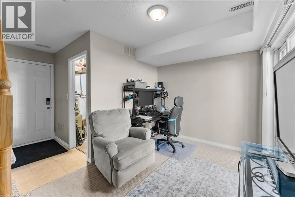 170 DEWITT Road Unit# 9, #9