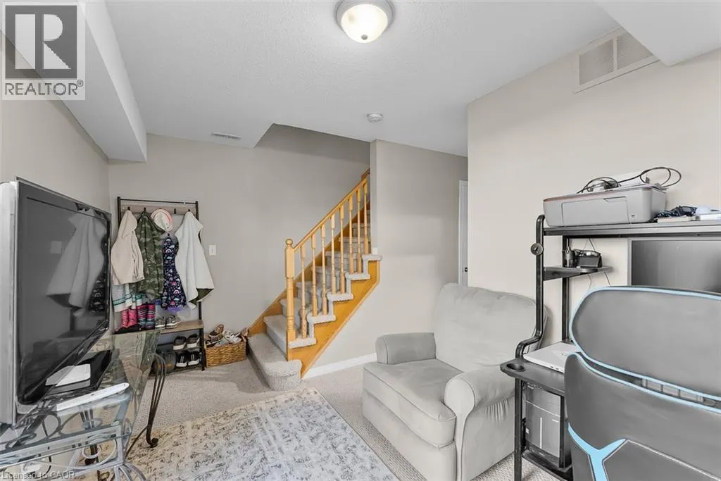 170 DEWITT Road Unit# 9, #9