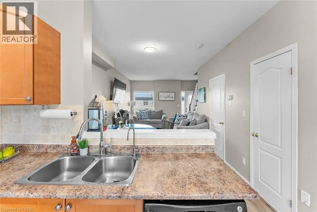 170 DEWITT Road Unit# 9, #9