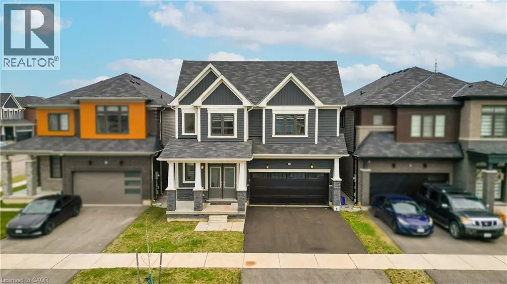 22 OAKTREE Drive