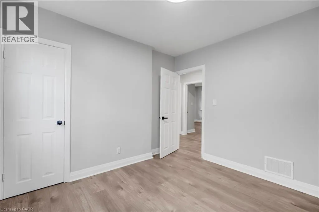 20 WEST 4TH Street