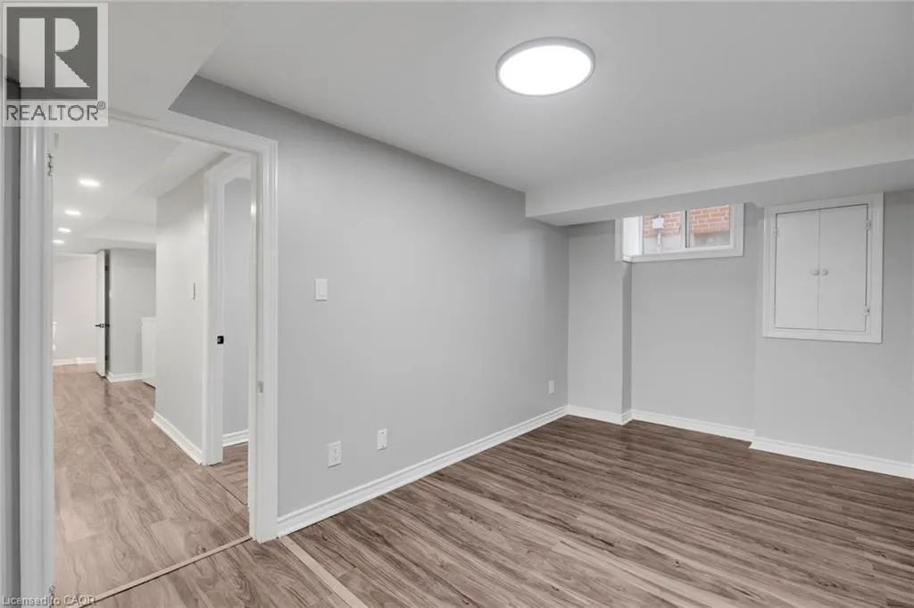 20 WEST 4TH Street