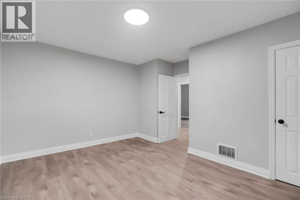 20 WEST 4TH Street