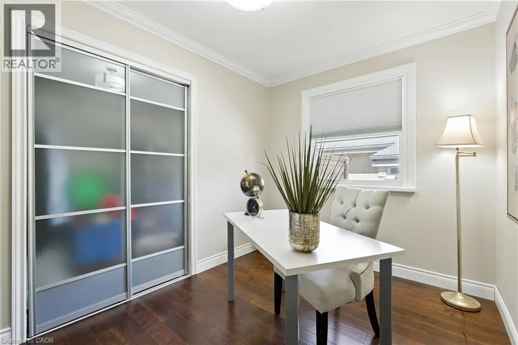 15 KENT Road