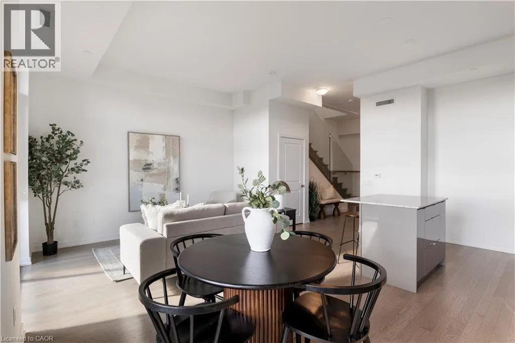 55 DUKE Street W Unit# 420, #420