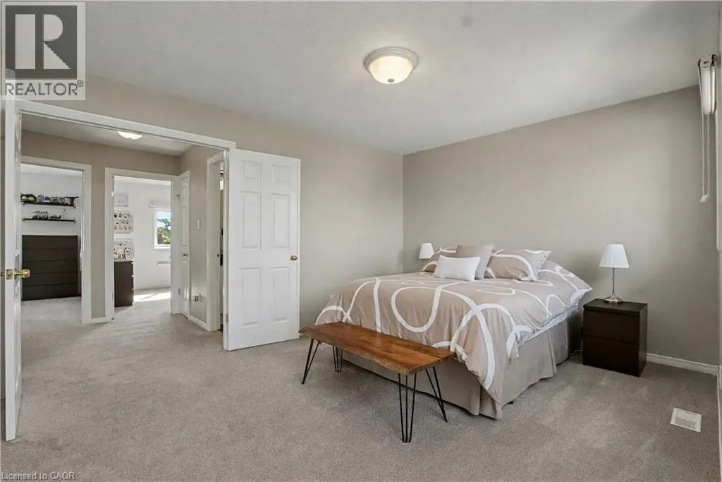 60 LENA Crescent