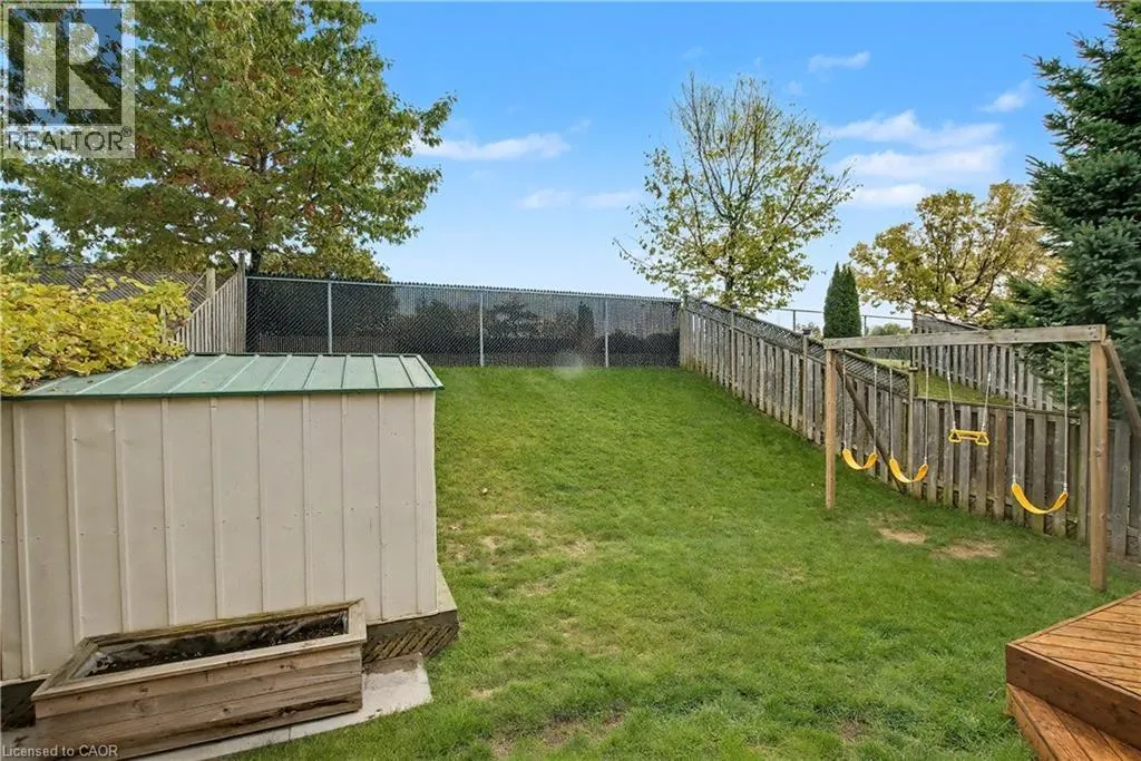 60 LENA Crescent