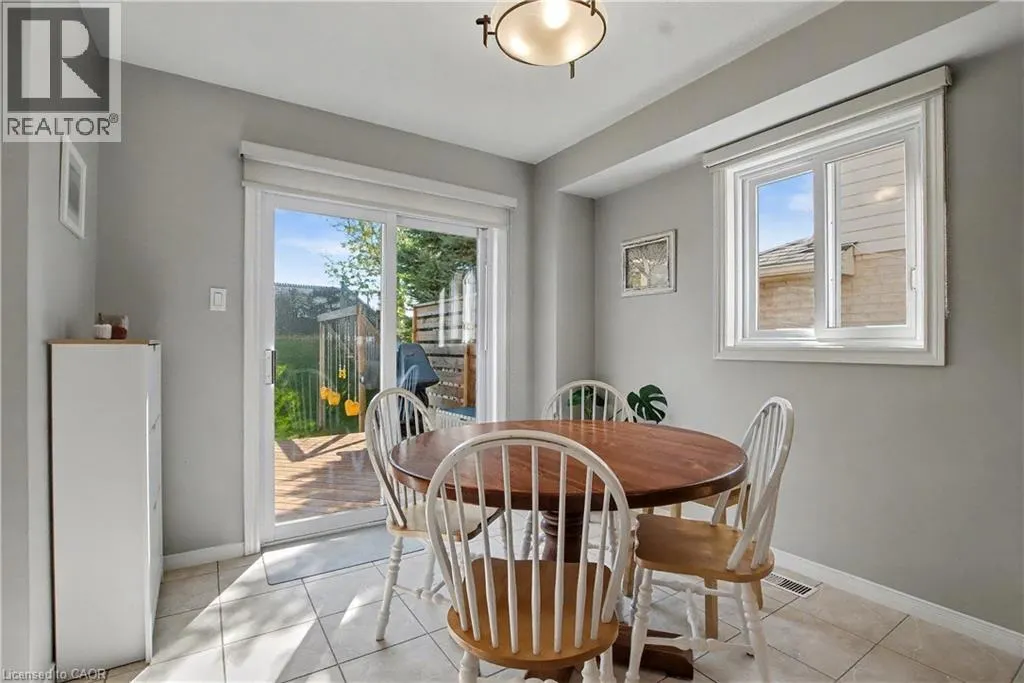 60 LENA Crescent