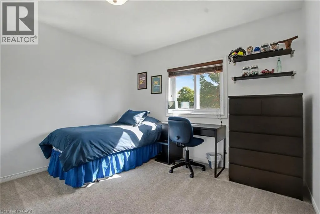 60 LENA Crescent