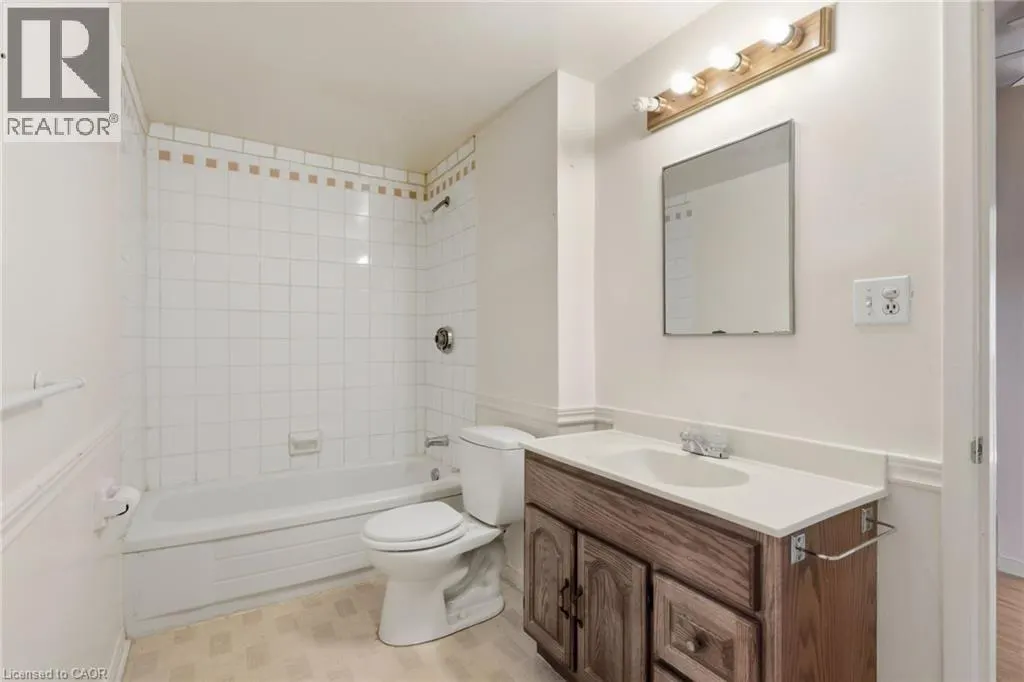 2069 MEADOWBROOK Road Unit# 10, #10