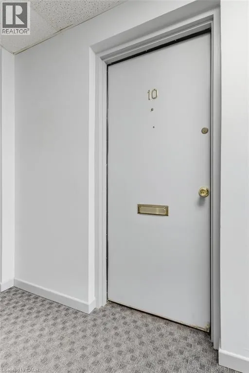 2069 MEADOWBROOK Road Unit# 10, #10