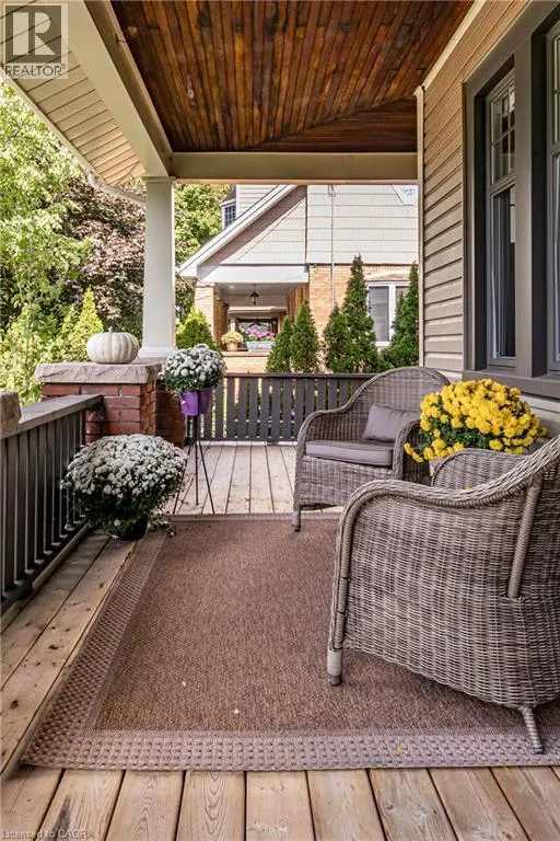 27 CLIFF Avenue