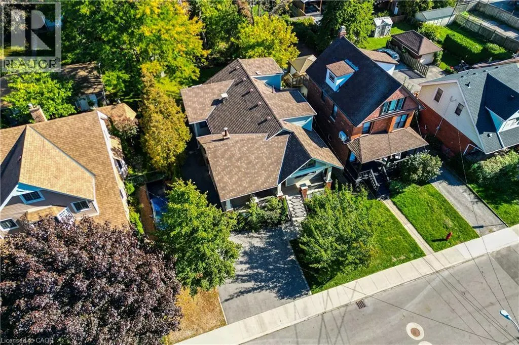 27 CLIFF Avenue