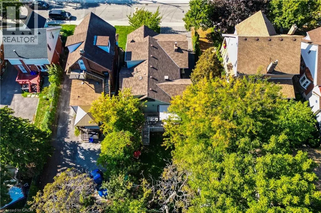 27 CLIFF Avenue