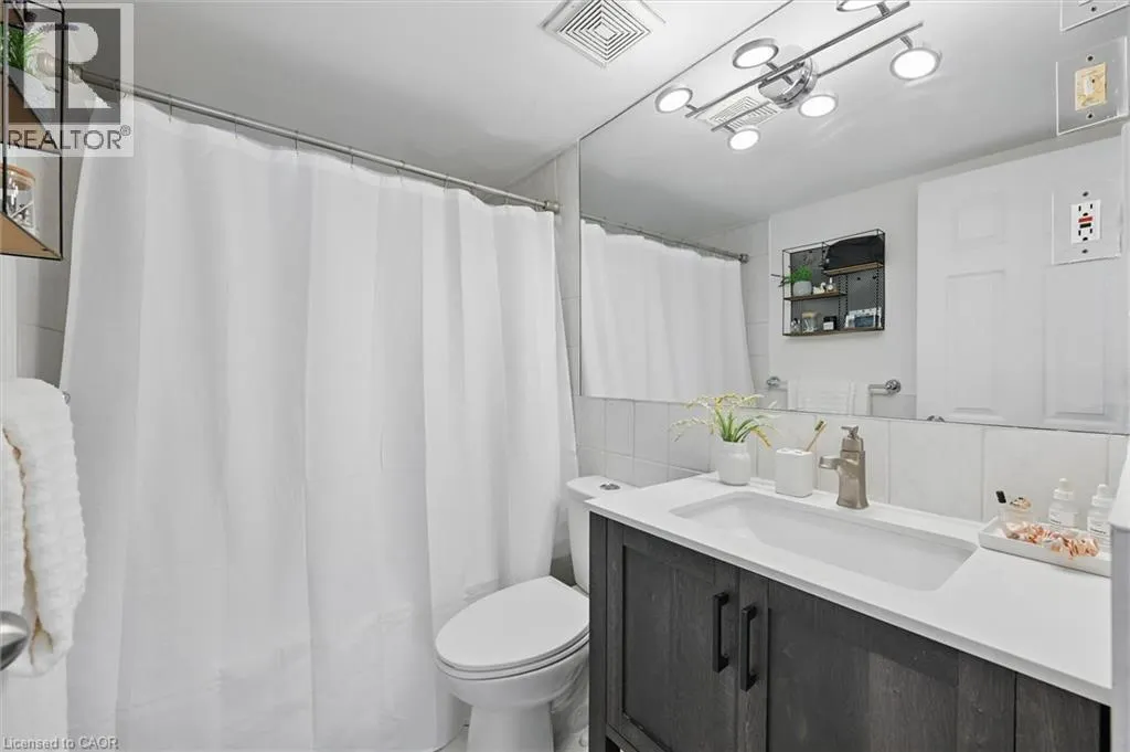 2373 KING Street E Unit# 43, #43