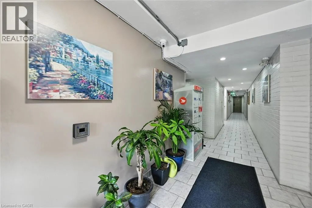 2373 KING Street E Unit# 43, #43